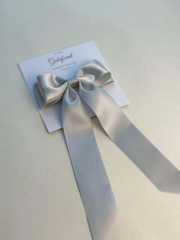Silver hair bow - Satin Gabificent