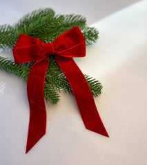 Velvet hair Bow- Red Gabificent