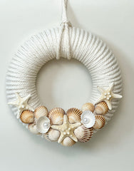 Wreath with shells and sea stars Gabificent