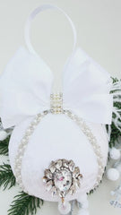 Christmas Bauble Ornament - White  Feathers- One Piece