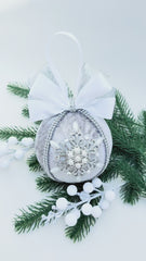 Christmas Baubles - Silver Snowflake - One Piece