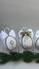 Christmas Baubles - White- Set of 3