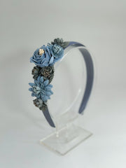 Headband with light blue flowers Gabificent