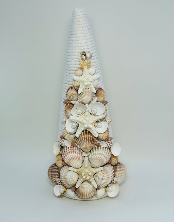 Shells table decoration - Gabificent